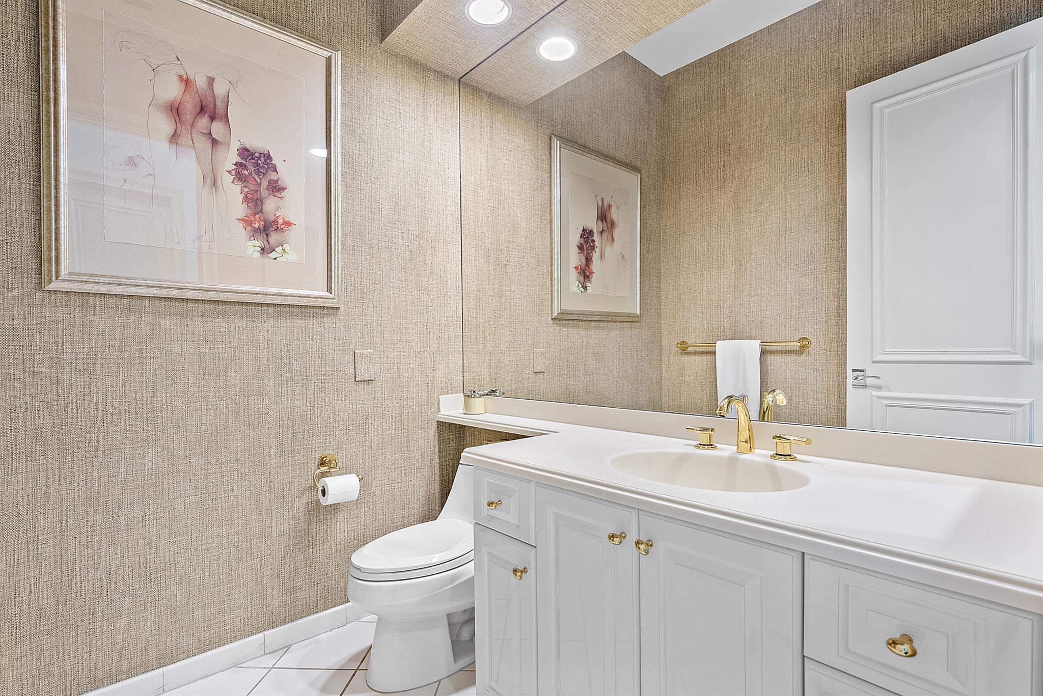 VINTAGE OAKS / POLO CLUB - Residential