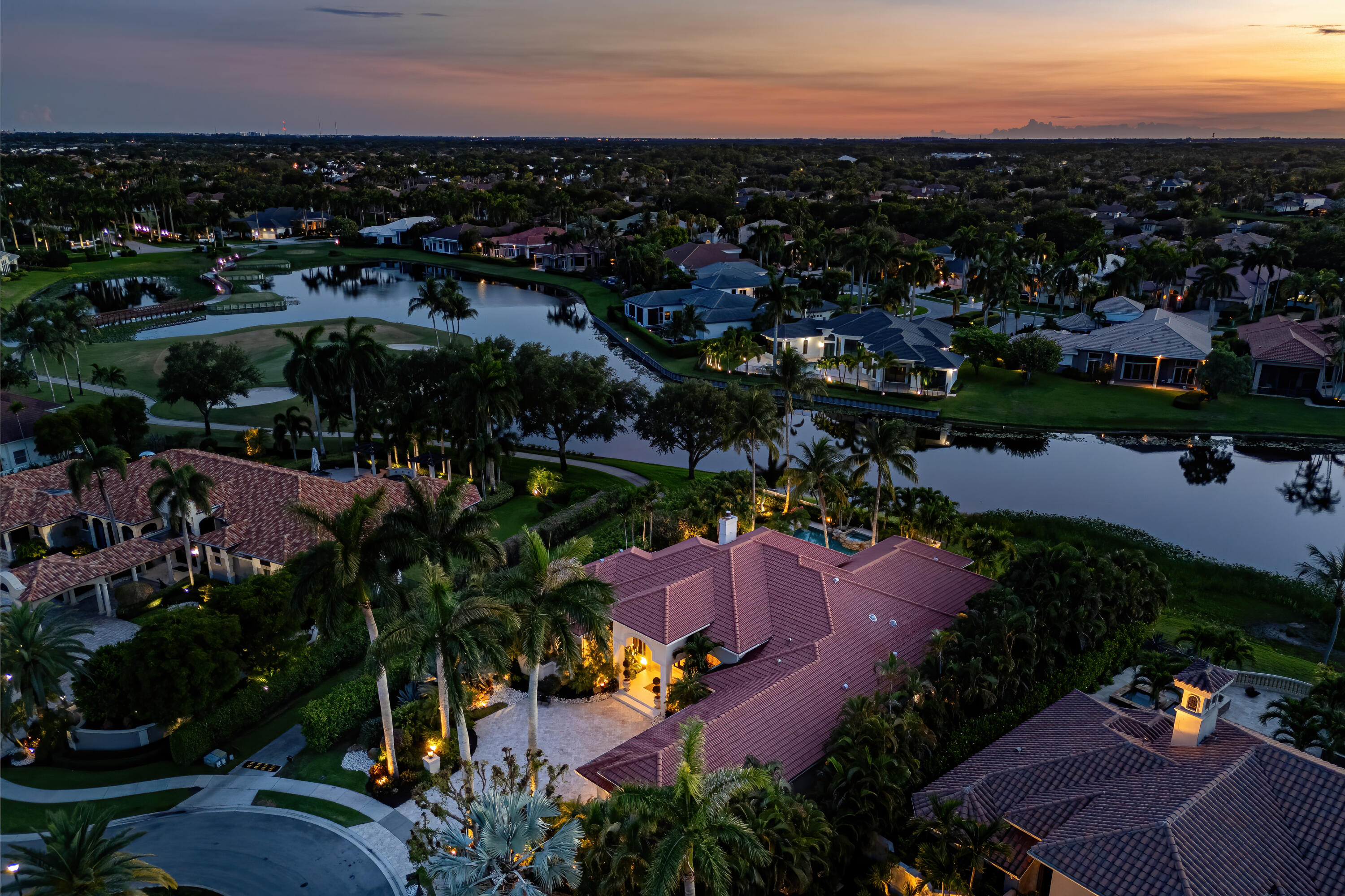 VINTAGE OAKS / POLO CLUB - Residential