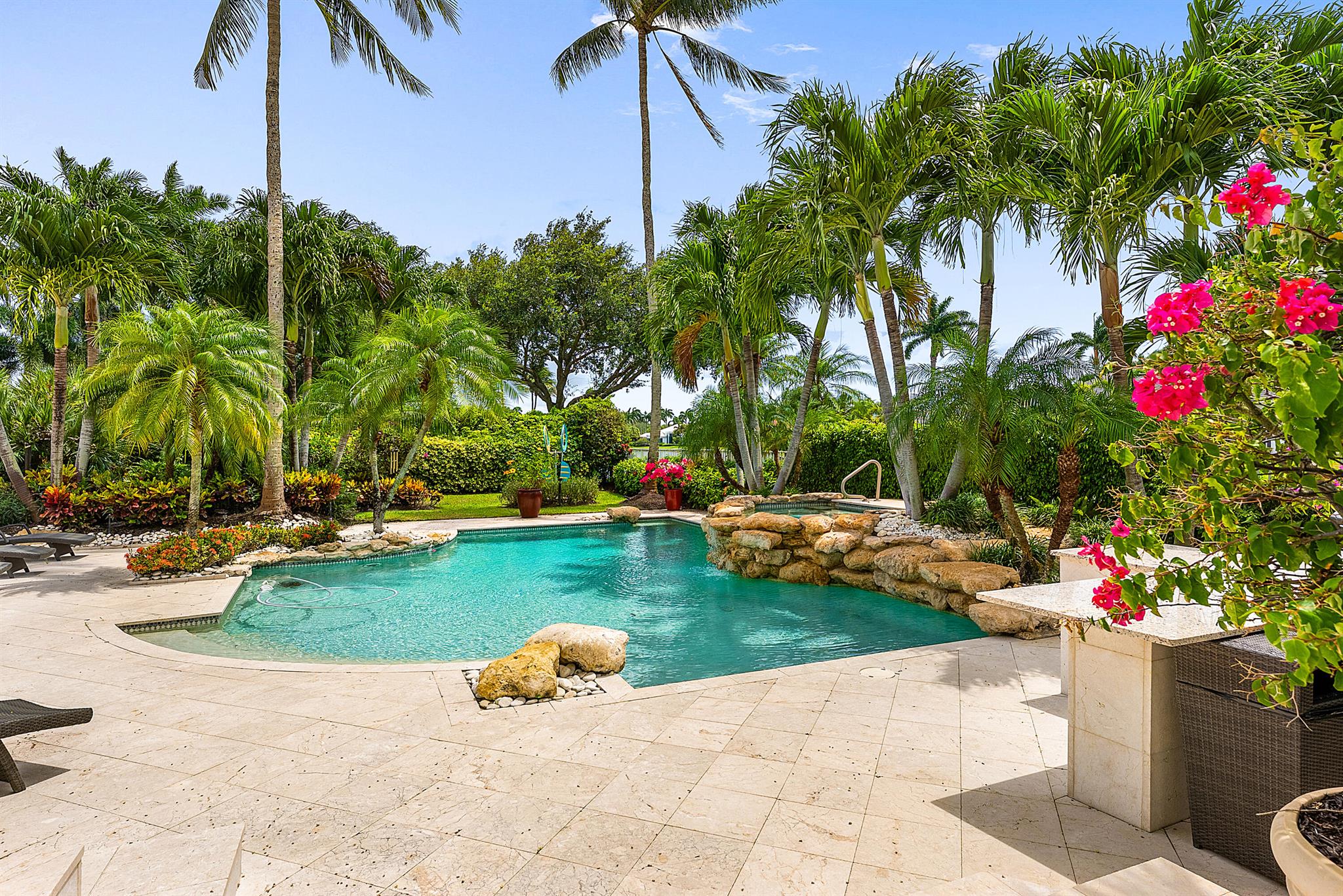 VINTAGE OAKS / POLO CLUB - Residential