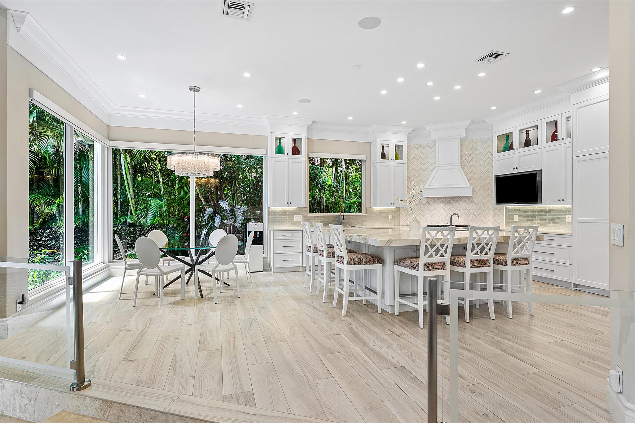 VINTAGE OAKS / POLO CLUB - Residential