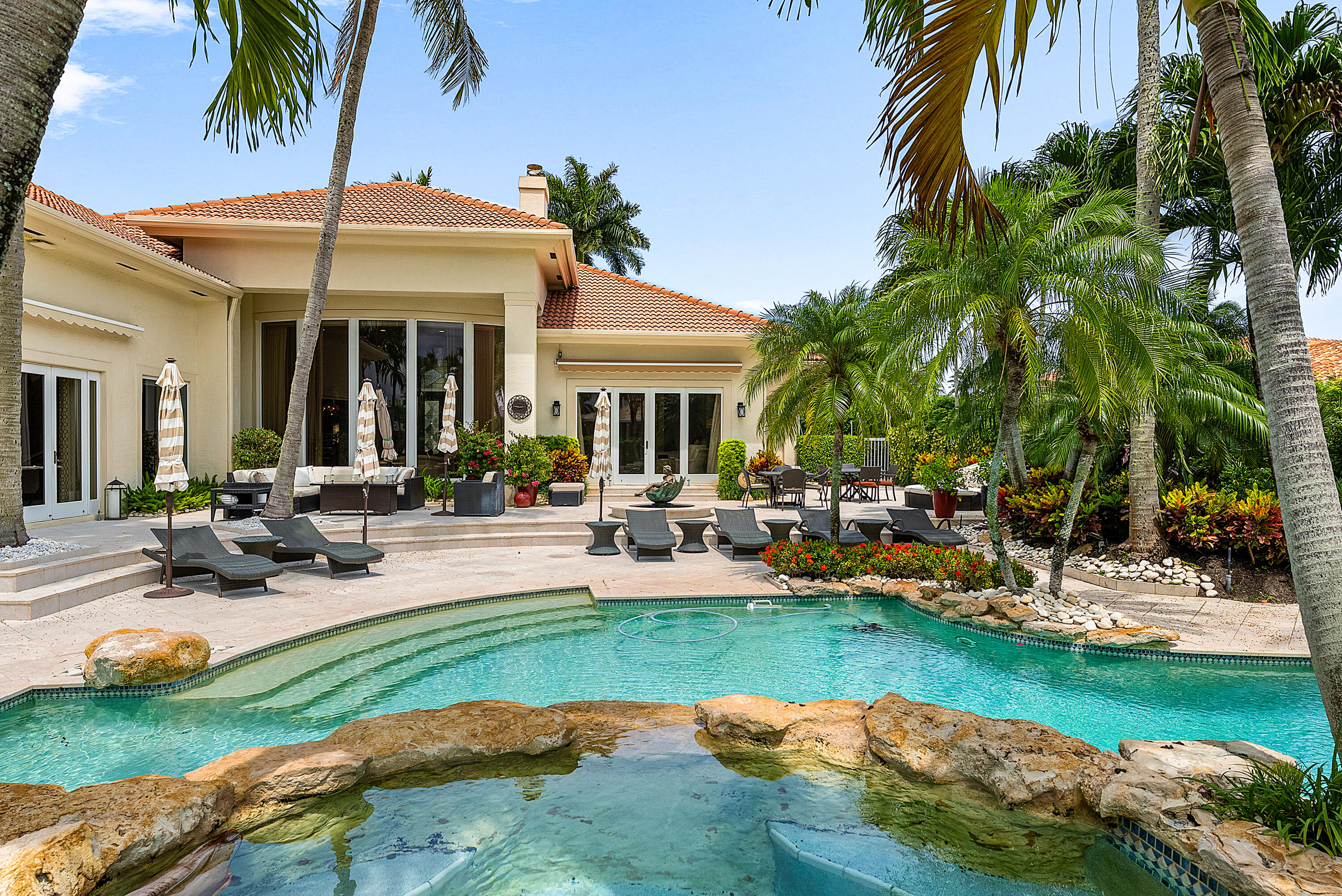 VINTAGE OAKS / POLO CLUB - Residential