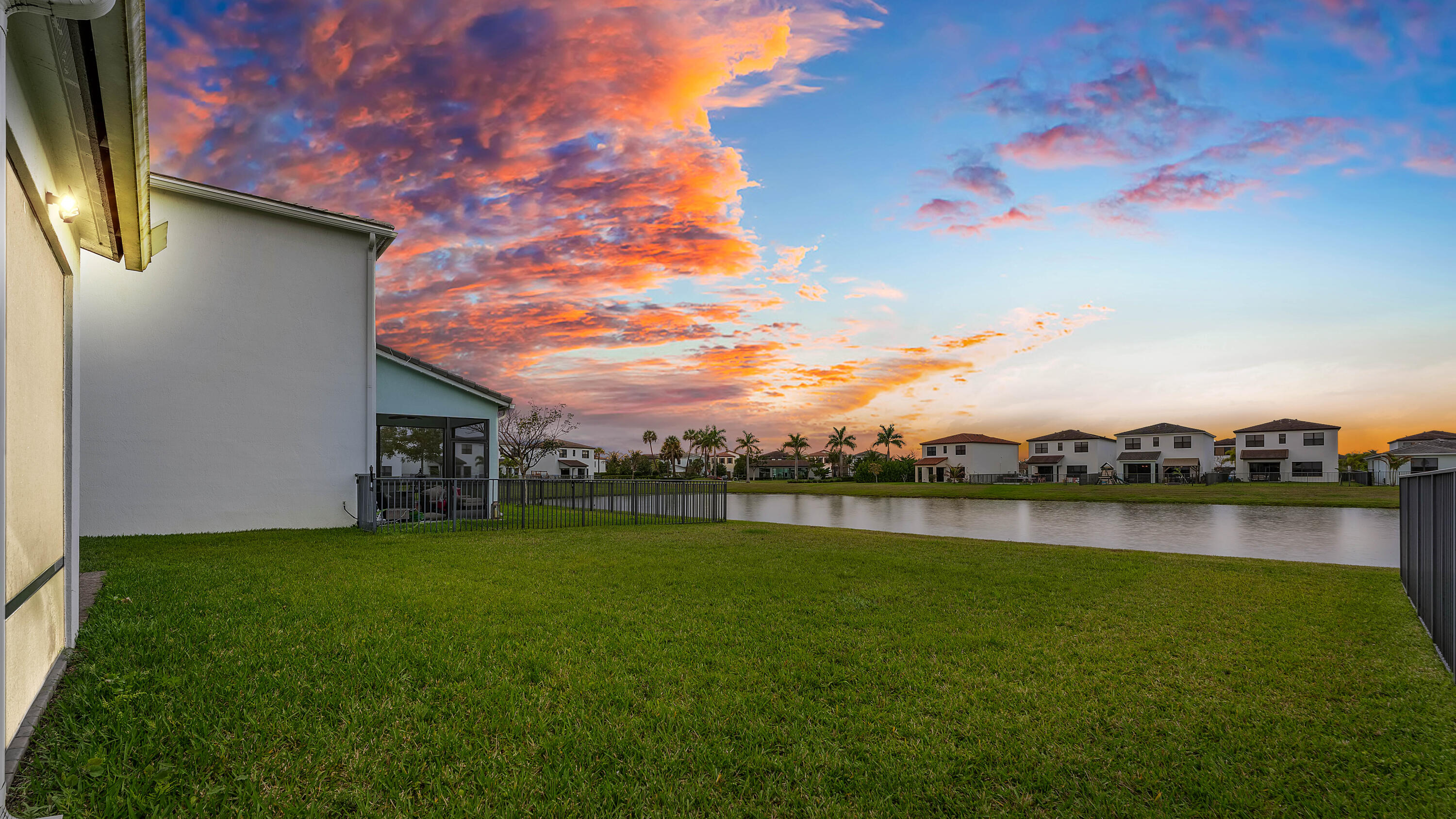 SKY COVE - Residential