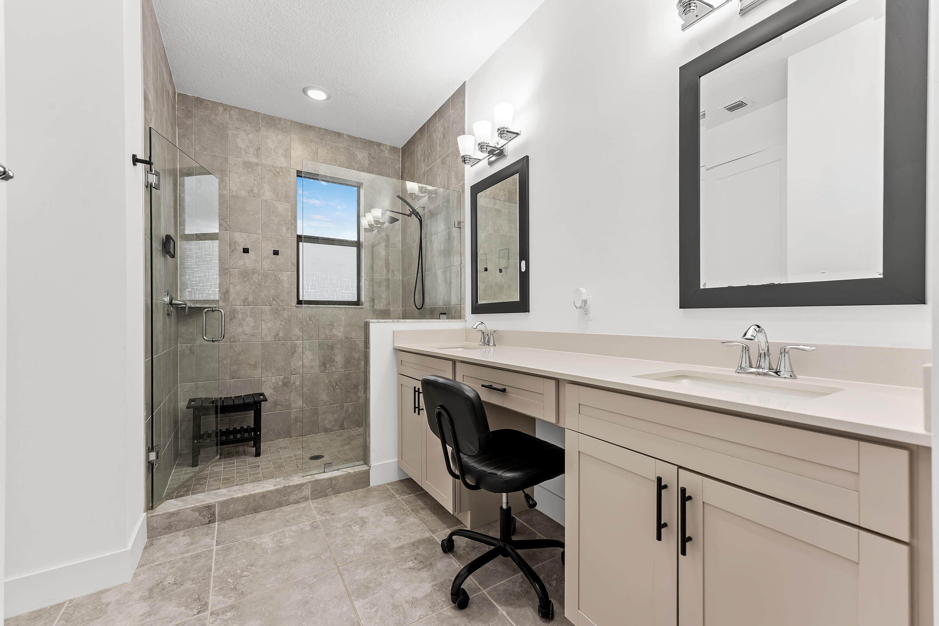 SKY COVE - Residential