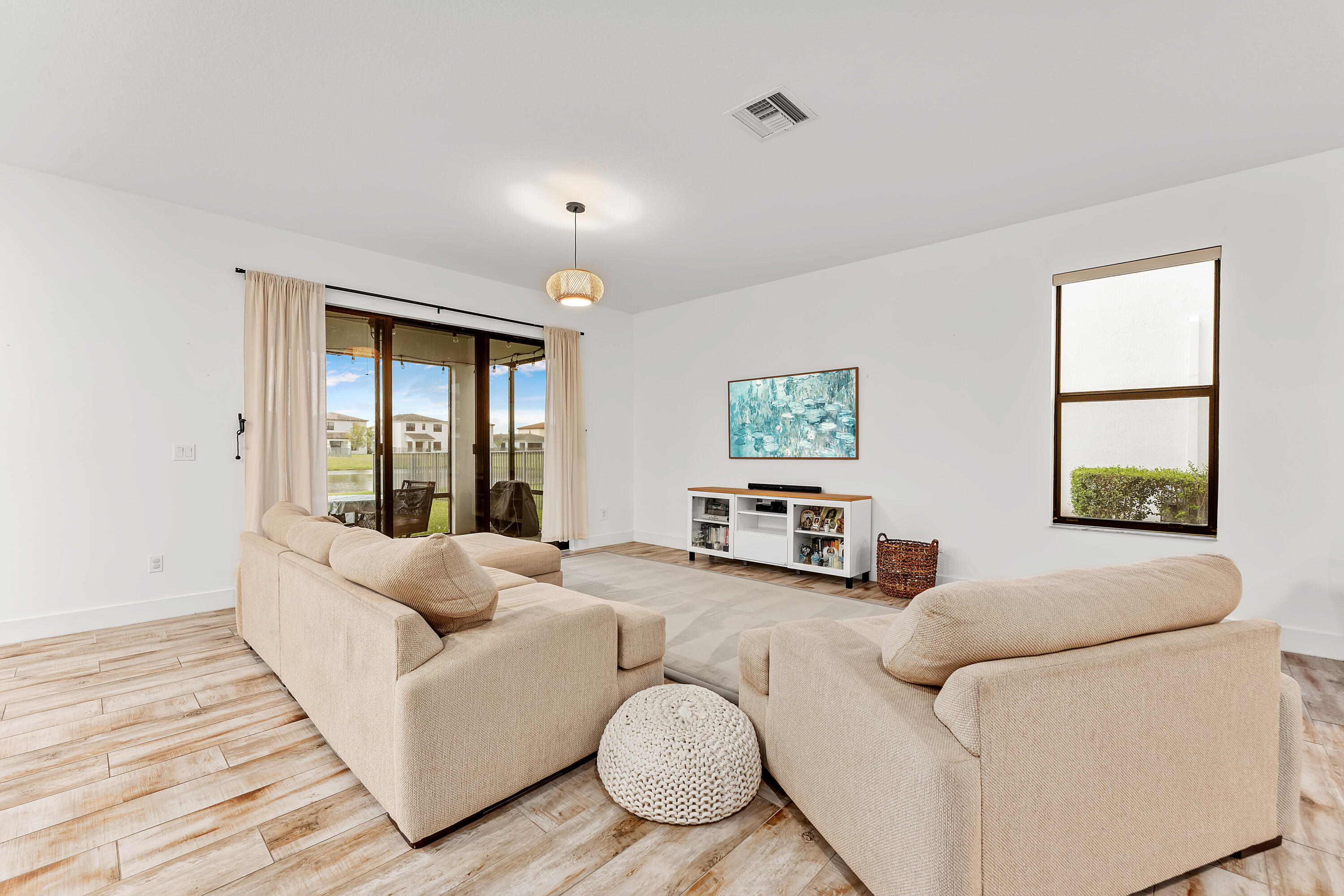 SKY COVE - Residential