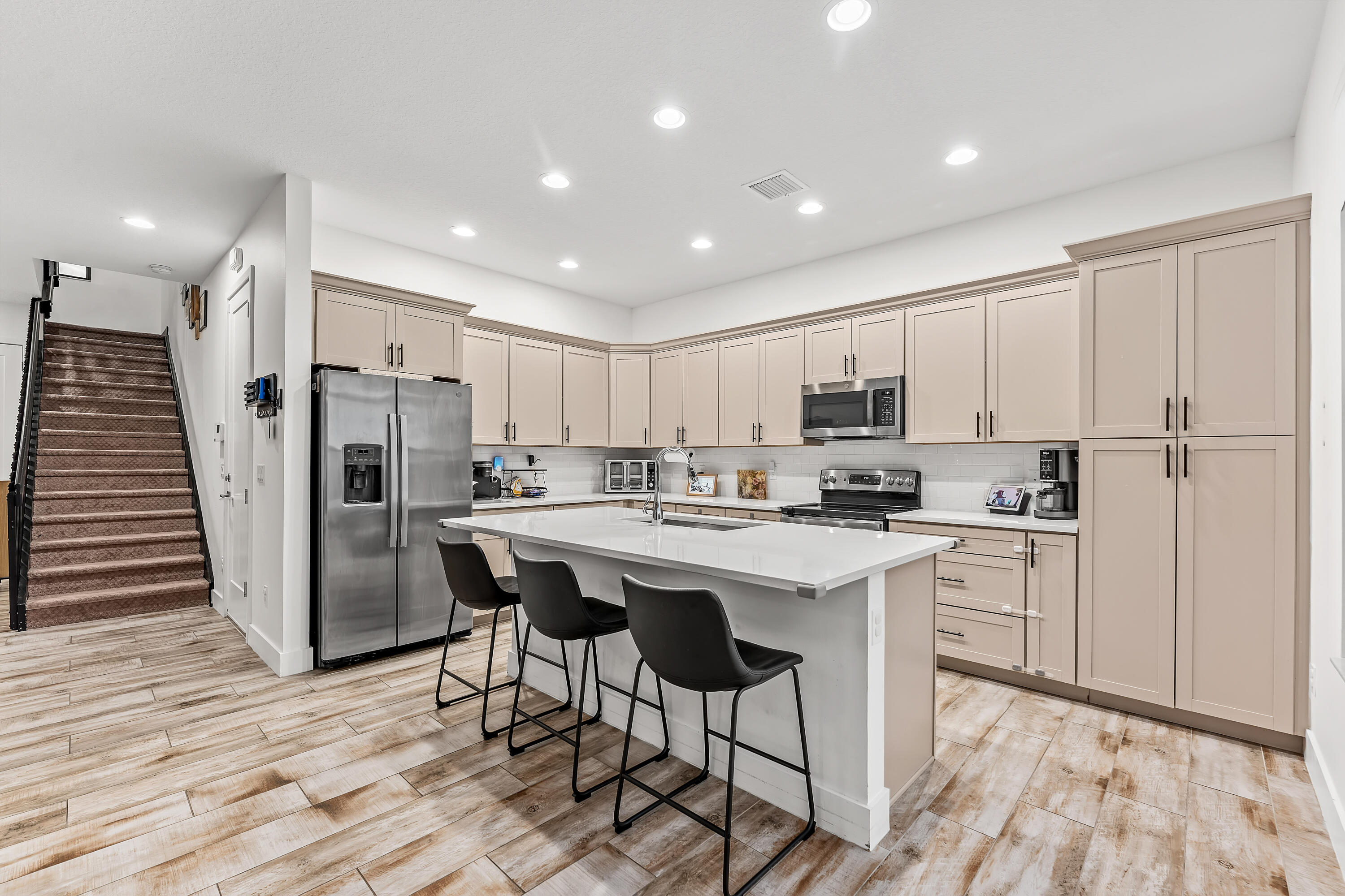 SKY COVE - Residential