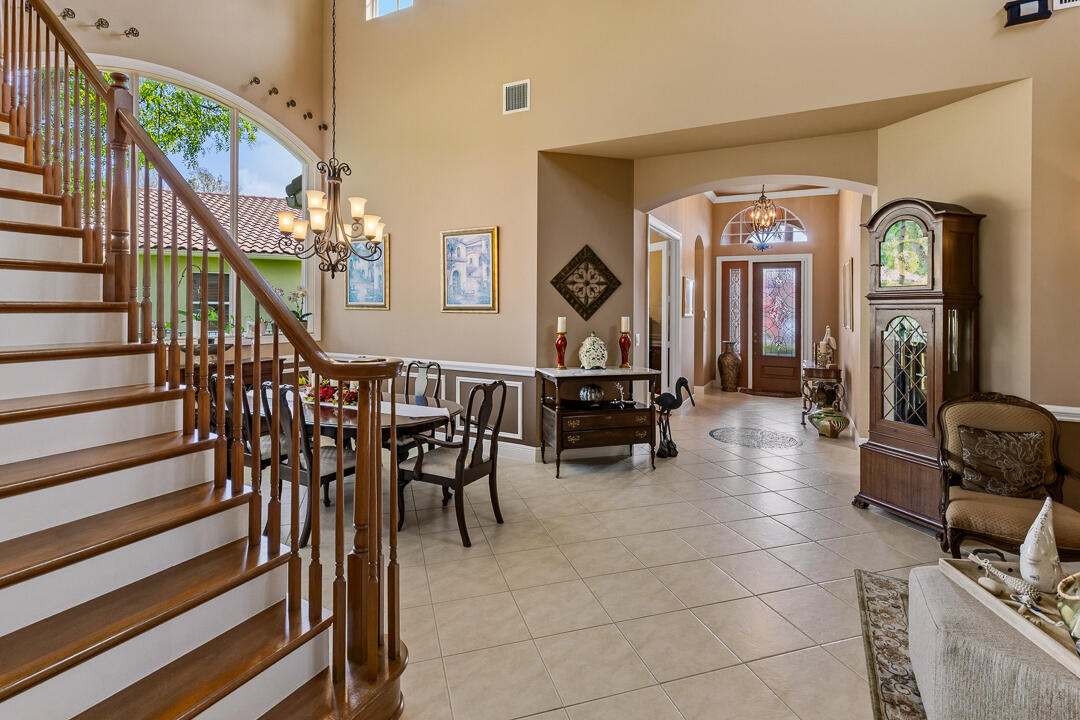 PALM COVE GOLF & YACHT CLUB - Residential
