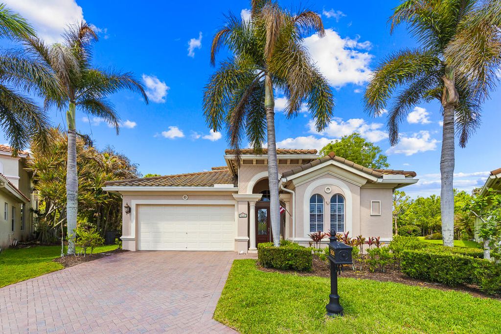Photo of 904 SW Pebble Lane, Palm City, FL 34990 (MLS # B26023113)