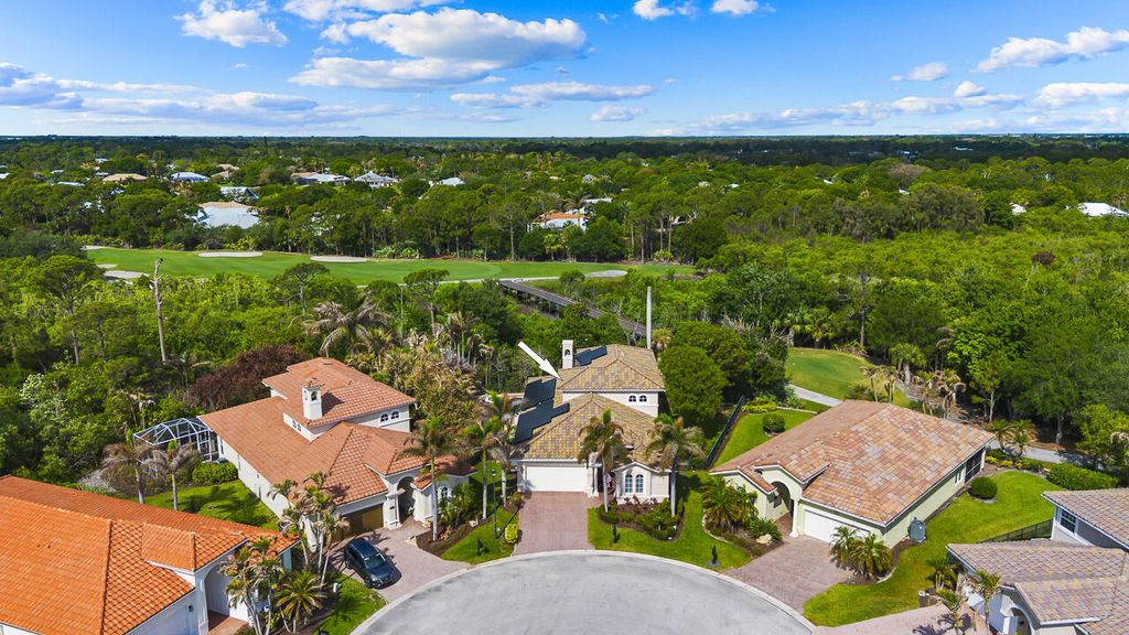 Photo of 904 SW Pebble Lane, Palm City, FL 34990 (MLS # B26023113)