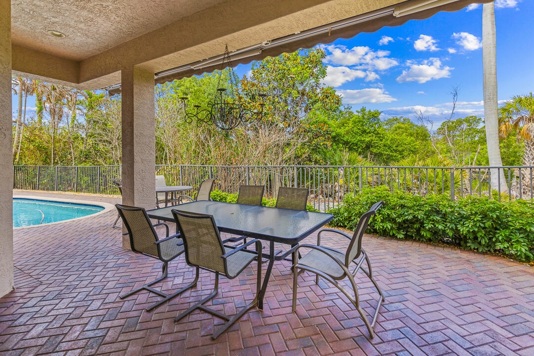 PALM COVE GOLF & YACHT CLUB - Residential