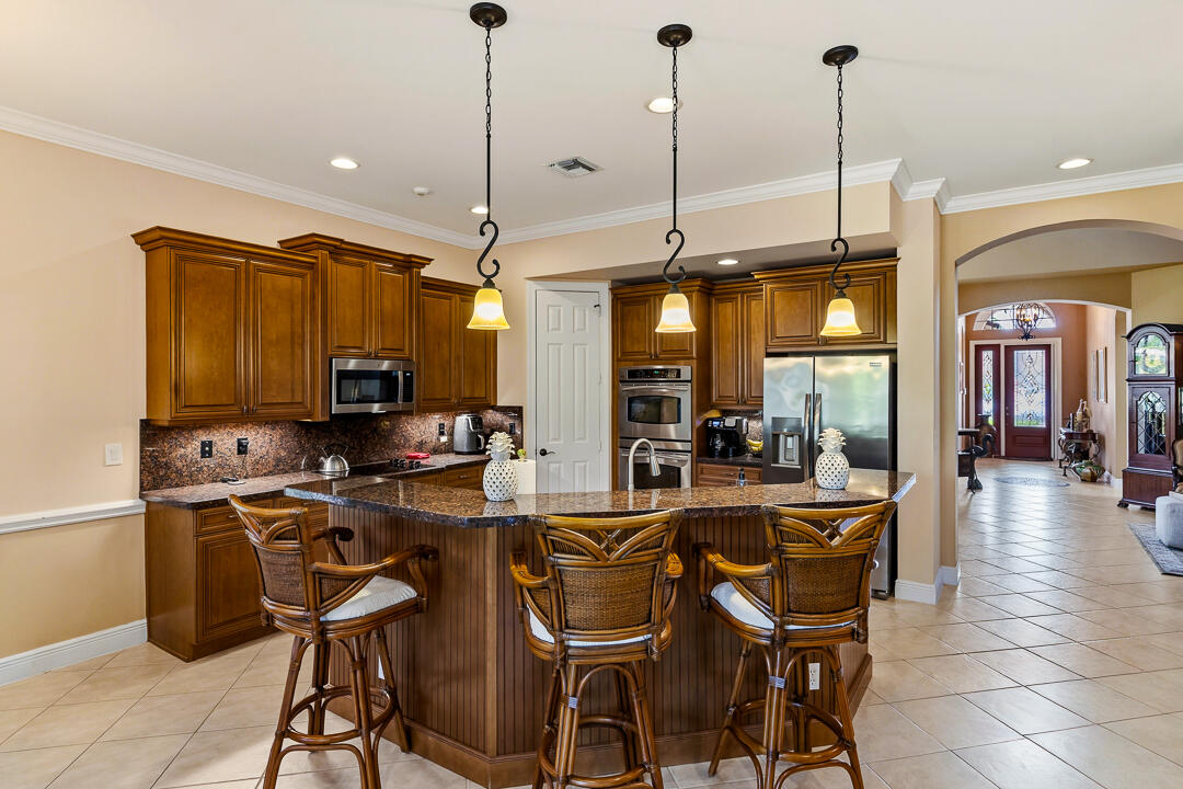 PALM COVE GOLF & YACHT CLUB - Residential