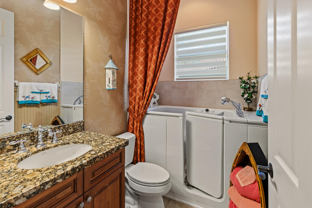 PALM COVE GOLF & YACHT CLUB - Residential