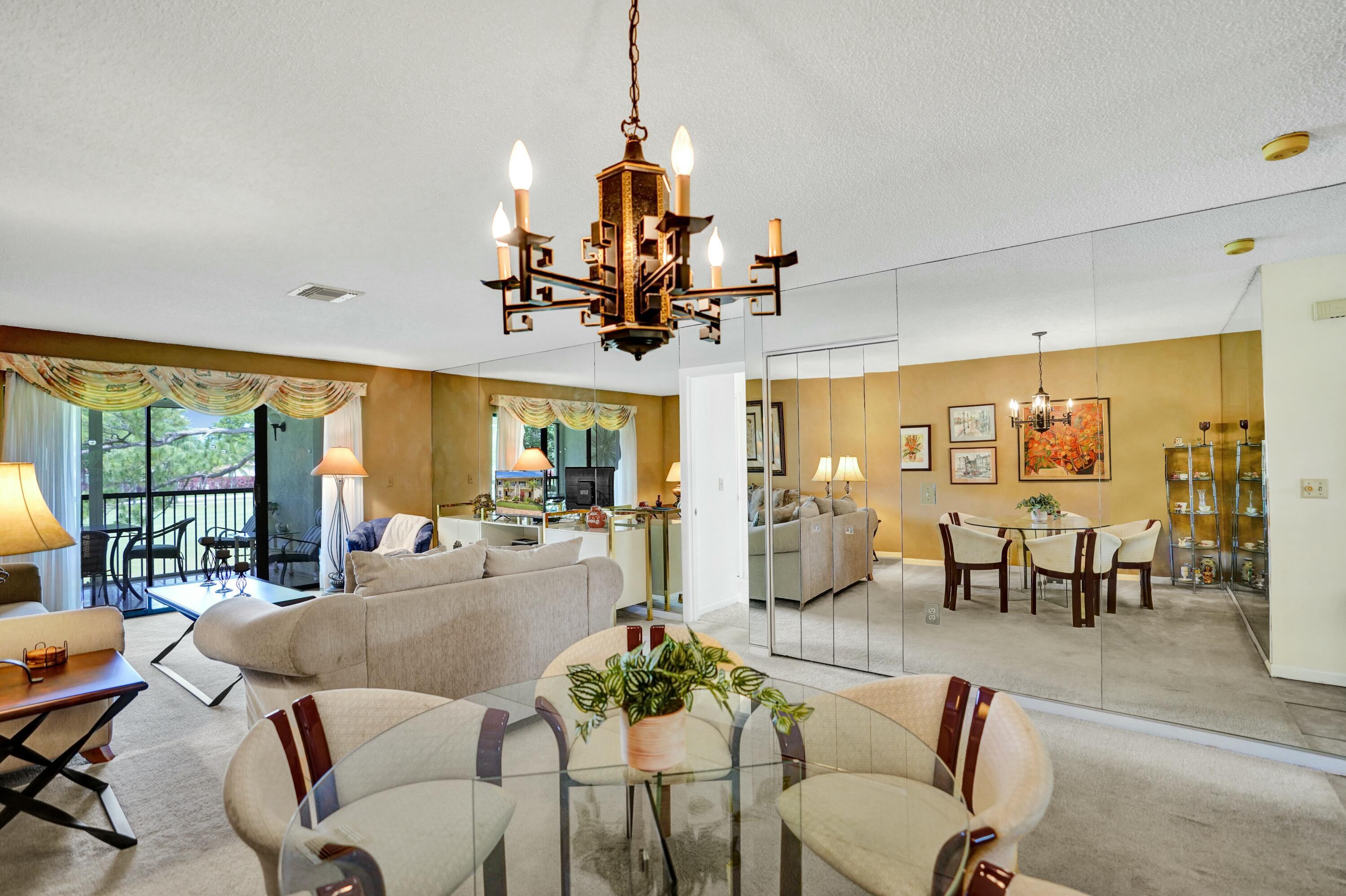 STRATFORD AT HUNTERS RUN CONDO - Residential