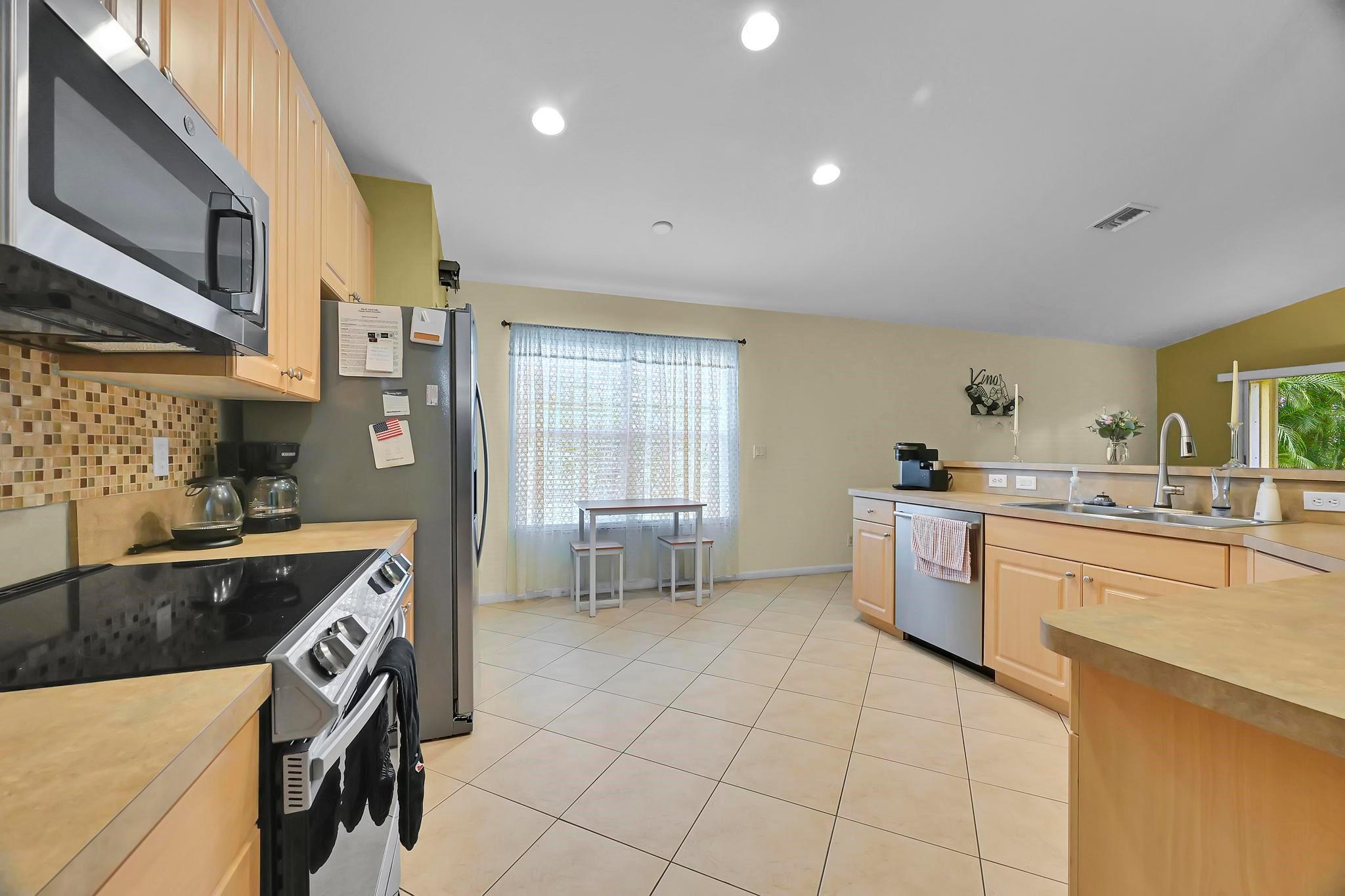 St Lucie Inlet Falls - Residential