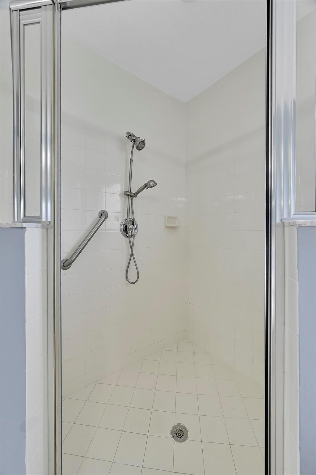 St Lucie Inlet Falls - Residential