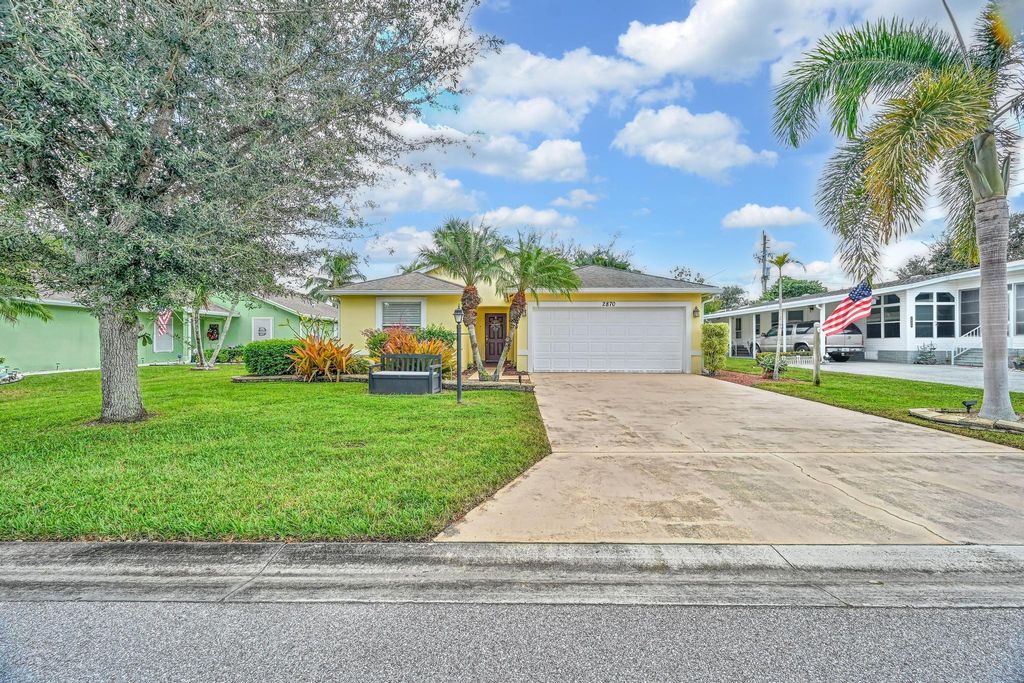 Photo of 2870 SW Versailles Ter, Stuart, FL 34997 (MLS # F10536912)