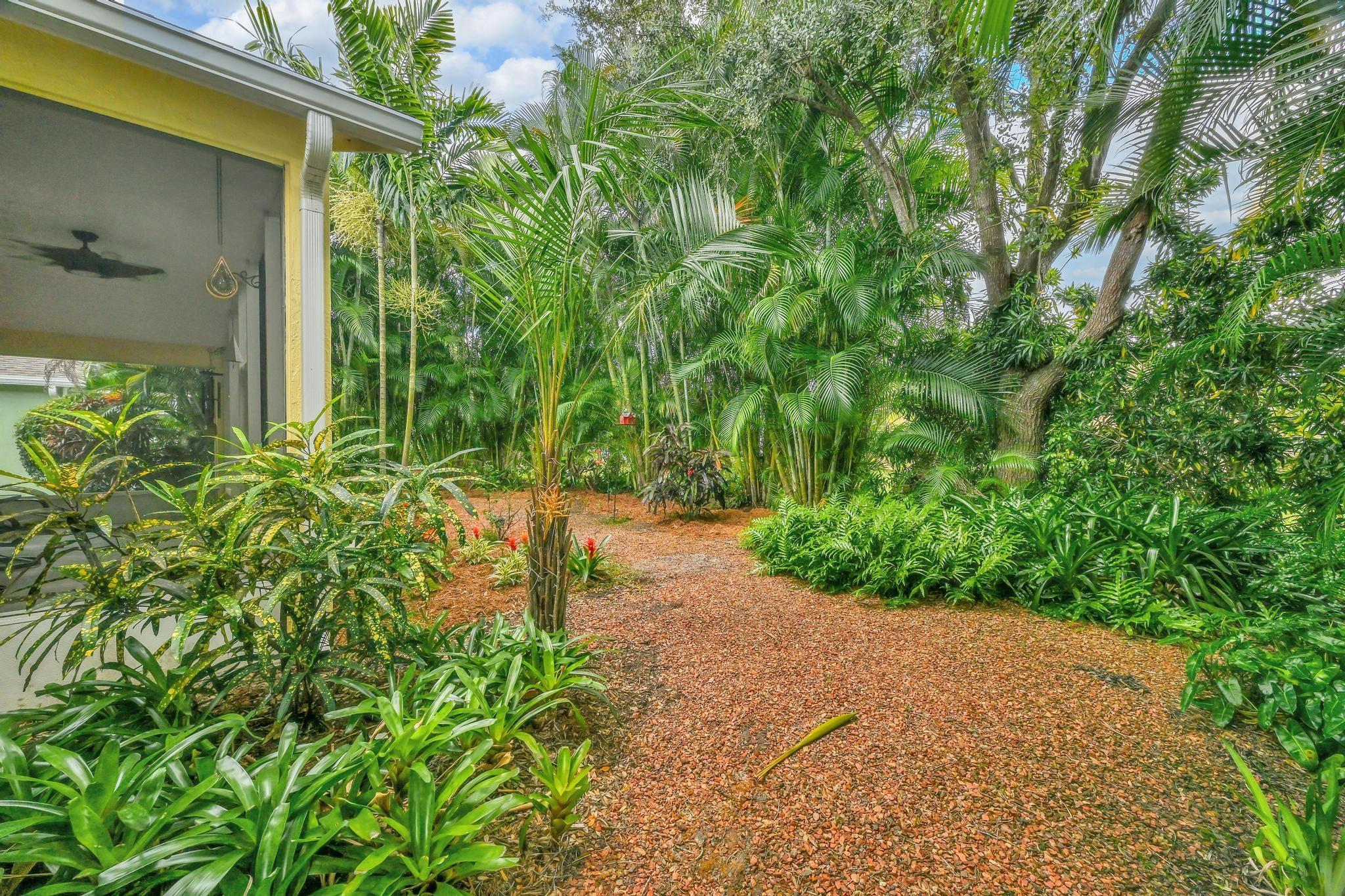 St Lucie Inlet Falls - Residential