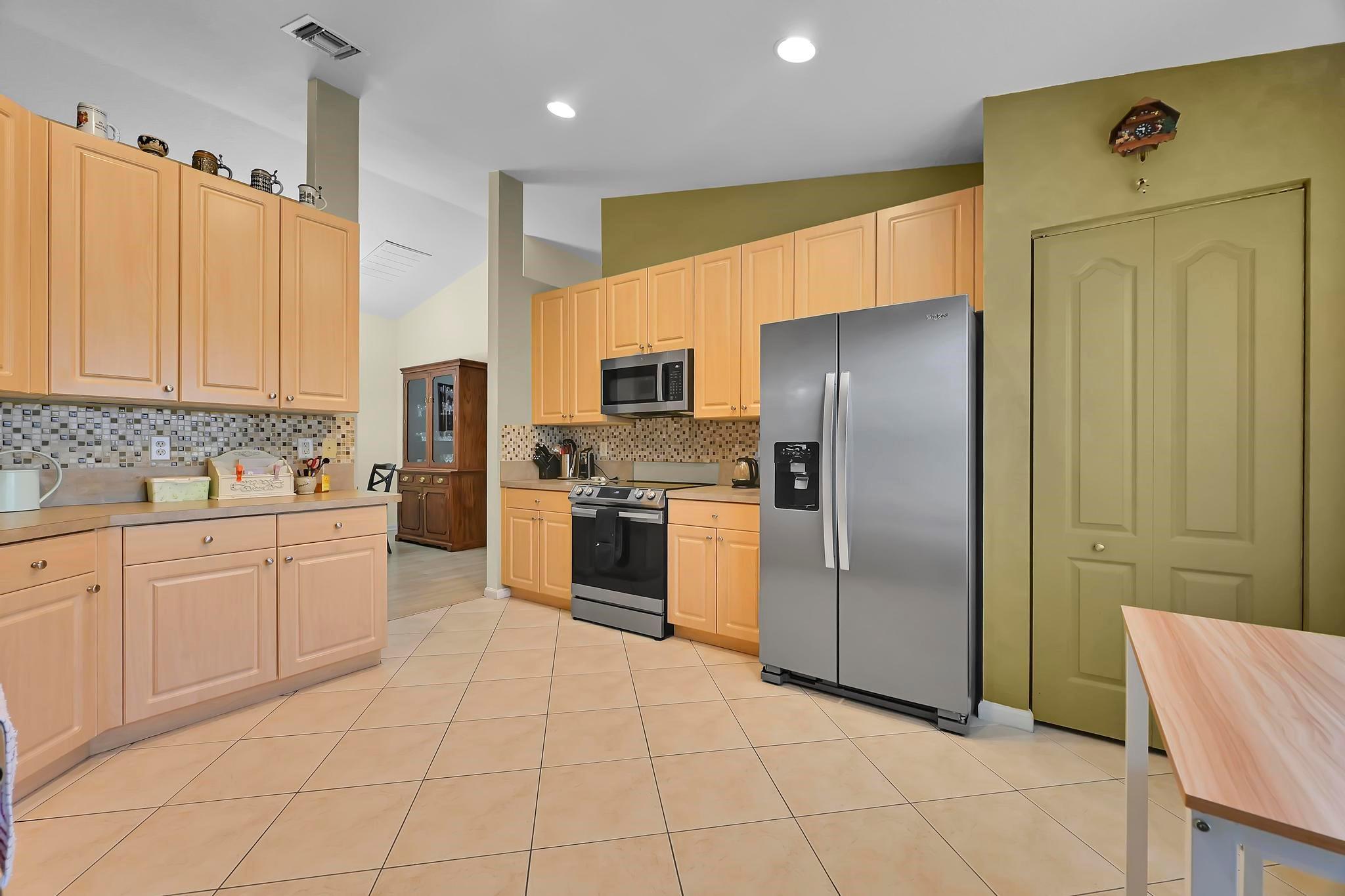 St Lucie Inlet Falls - Residential