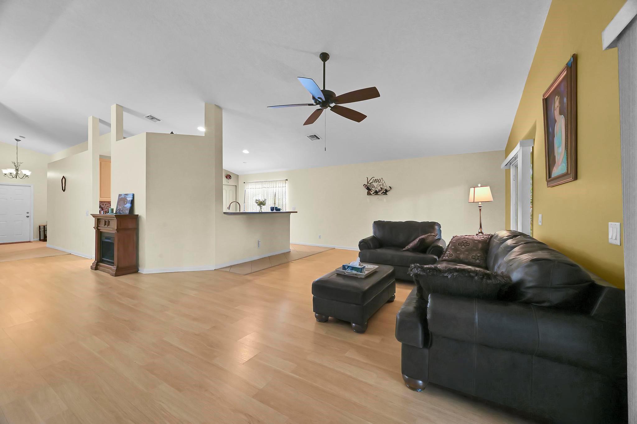 St Lucie Inlet Falls - Residential