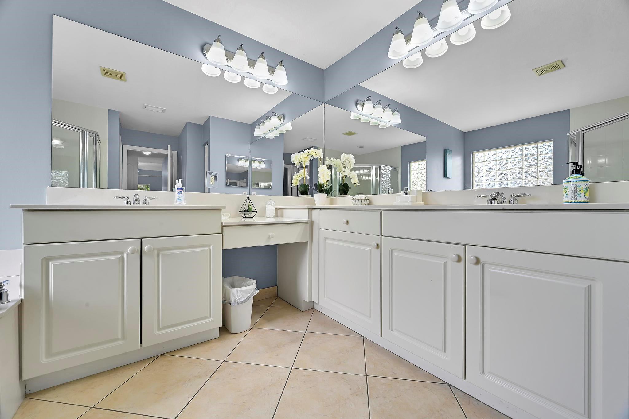 St Lucie Inlet Falls - Residential