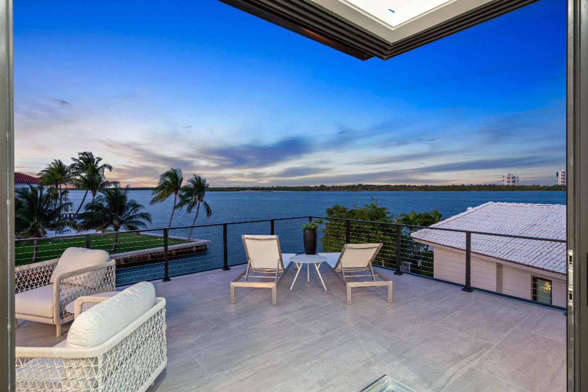 PALM BEACH LAKE WORTH ESTATES 2 - Residential