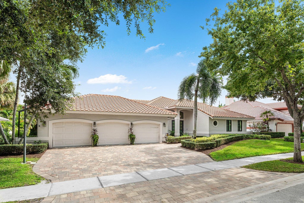Photo of 5844 SAINT ANNES Way, Boca Raton, FL 33496 (MLS # B26086425)