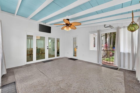 Tiny photo for 400 NE 5th Avenue, Pompano Beach, FL 33060 (MLS # B26035488)