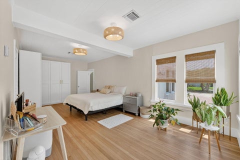 Tiny photo for 400 NE 5th Avenue, Pompano Beach, FL 33060 (MLS # B26035488)