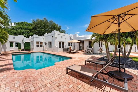 Tiny photo for 400 NE 5th Avenue, Pompano Beach, FL 33060 (MLS # B26035488)