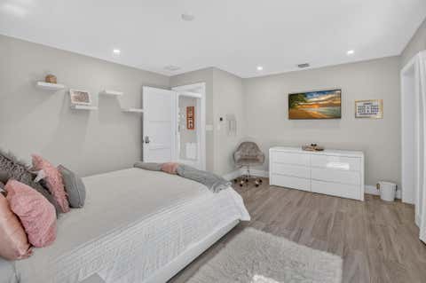 Tiny photo for 3245 St James Drive, Boca Raton, FL 33434 (MLS # B26045298)
