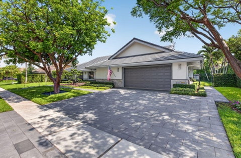 Tiny photo for 3245 St James Drive, Boca Raton, FL 33434 (MLS # B26045298)