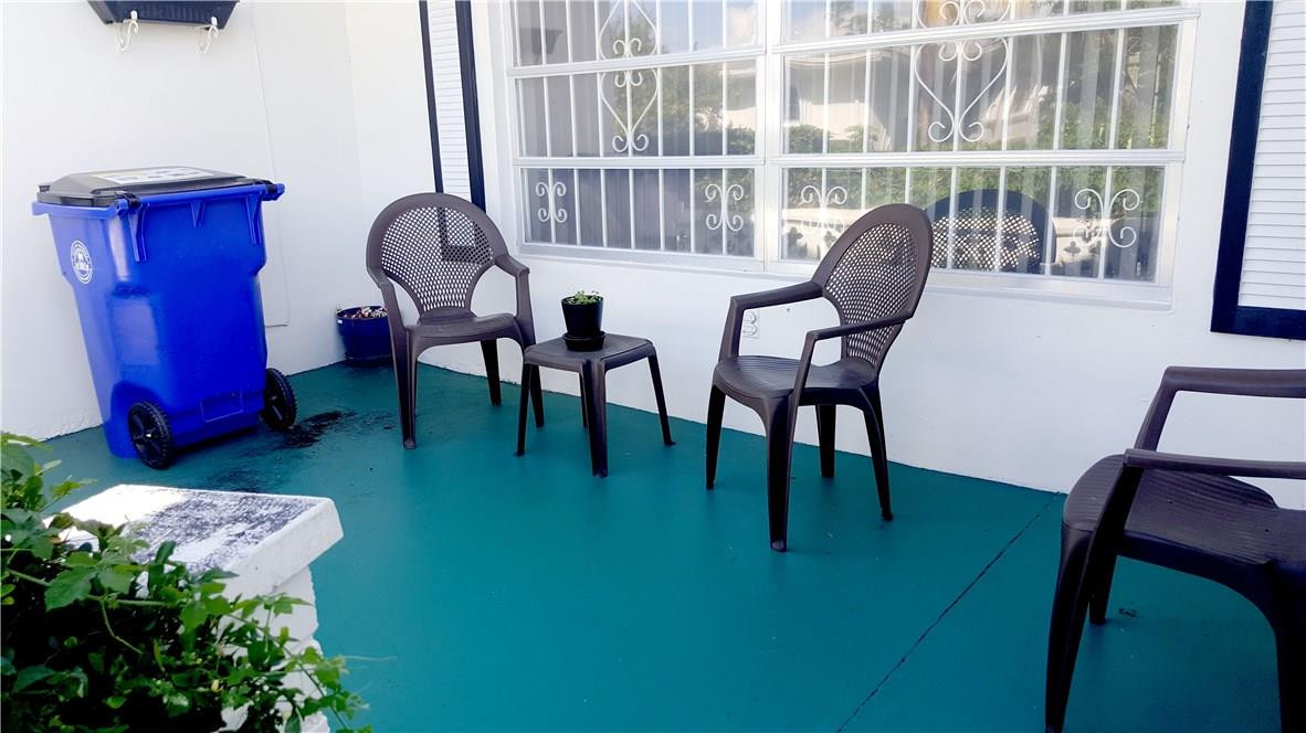 Paradise Gardens Sec 4 76 - Residential