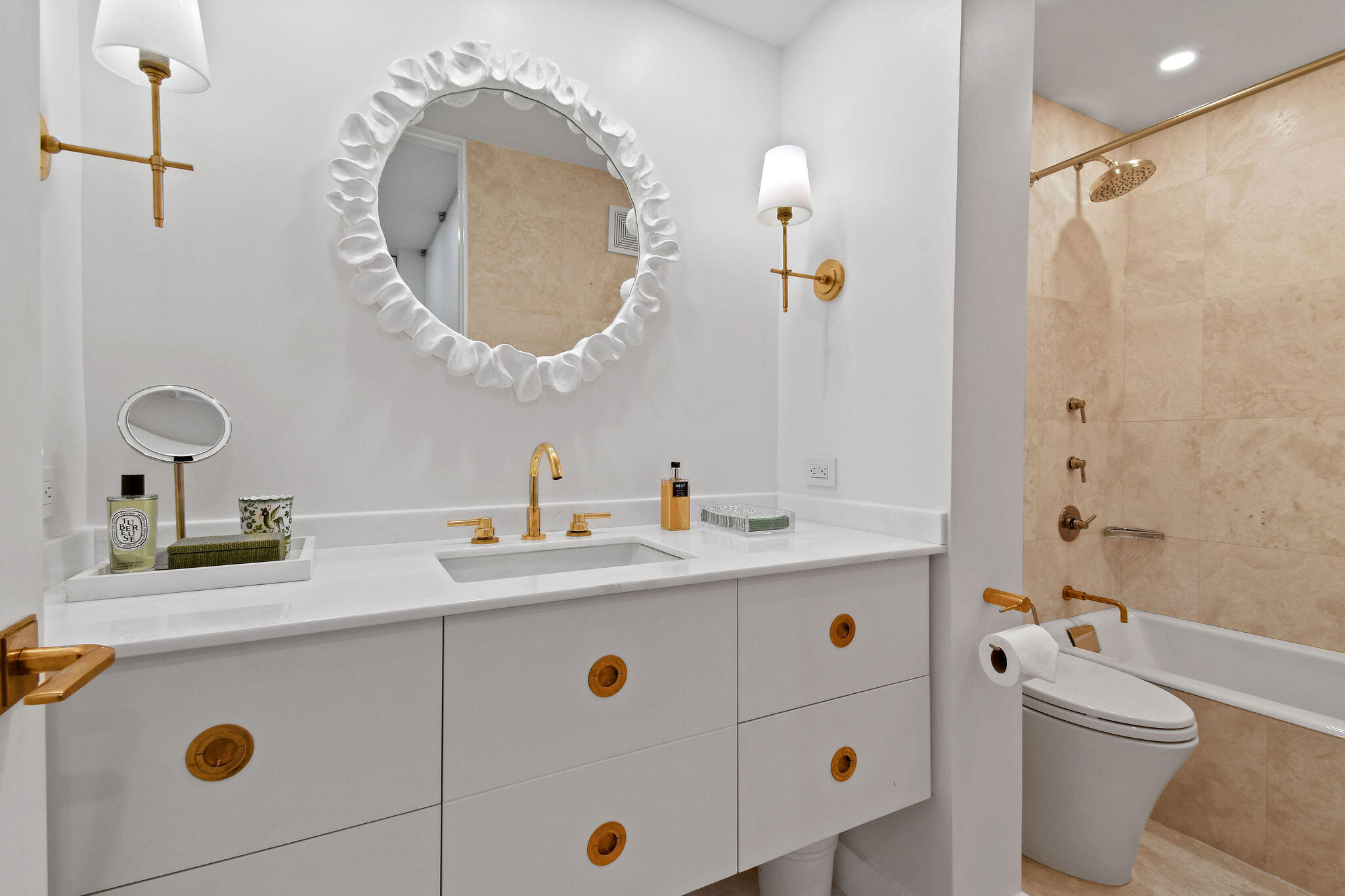 CHATEAU CHAUMONT IBIS ISLE CONDO - Residential