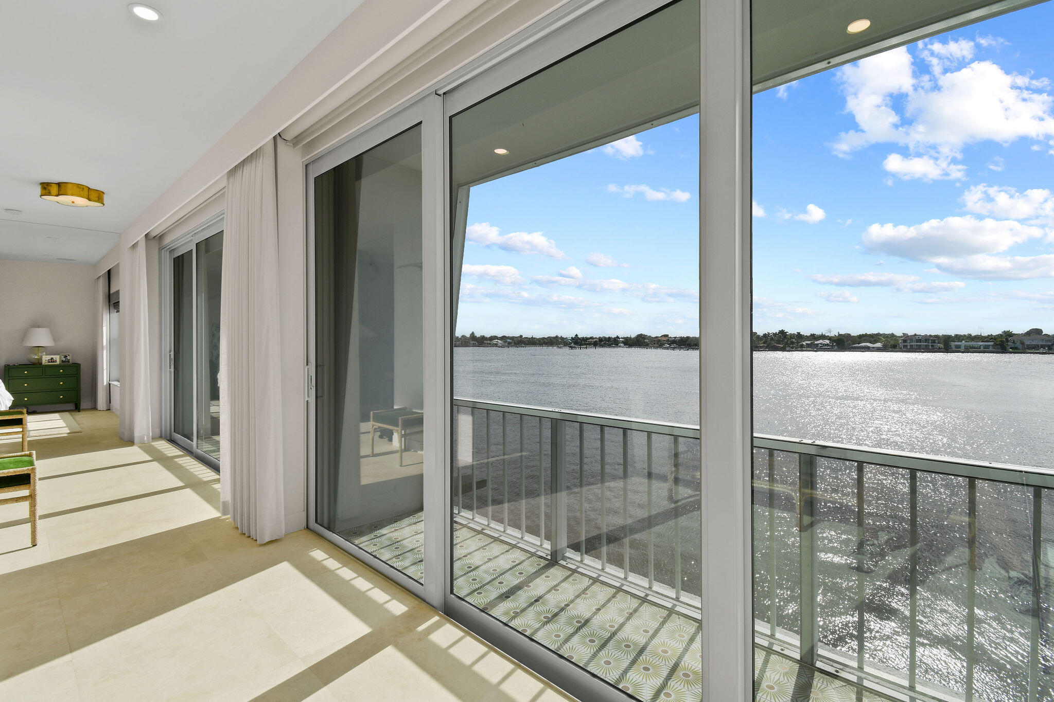 CHATEAU CHAUMONT IBIS ISLE CONDO - Residential