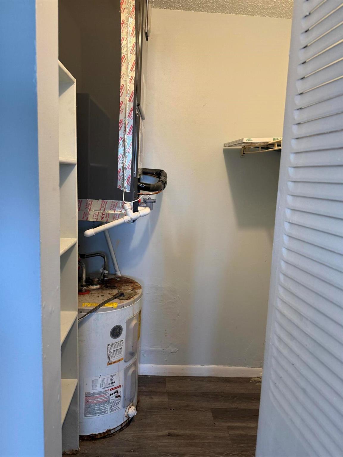 SOUTHEND APTS CONDO - Residential Lease