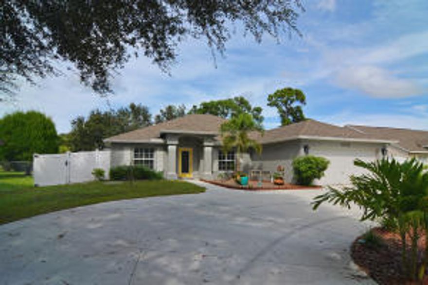 This lovely pool home is 'PRICED TO SELL.' Just dream about moving into a home, already done to your liking by Completely remodeled the kitchen with upgraded lots of high end cabinets,  pull outs, lazy Susan's, country sink, top grade granite, pendulum lighting over high top counter, upgraded appliances, new kitchen lights, glass backsplash. Remodeled master bath and closet with pocket doors, walk in door-less stone shower, granite counter tops, new toilet, new vanity with tower, new floors, Wayne's coating, new fixtures, high end crystal lighting. Complete remodeled guest bathroom, new floor, Wayne's coating, new bath and shower doors, new vanity, granite counter, new toilet, new fixtures, new tile floor Wooden floors throughout house. Think 'VALUE' at this price. !!!send offers!!!