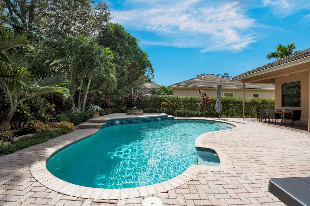 Photo of 5718 NW 50 Drive, Coral Springs, FL 33067 (MLS # R11081160)