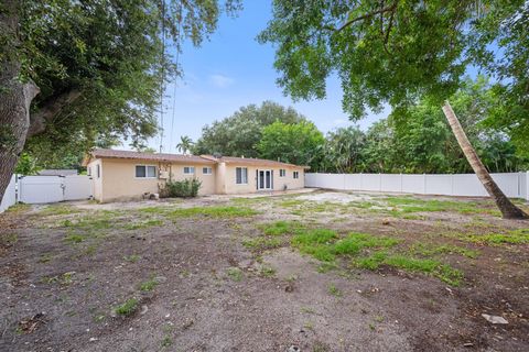 A home in Plantation