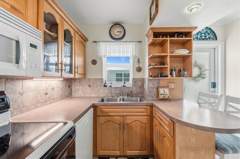 Tiny photo for 2400 NE 16TH Street #212, Pompano Beach, FL 33062 (MLS # B26085424)
