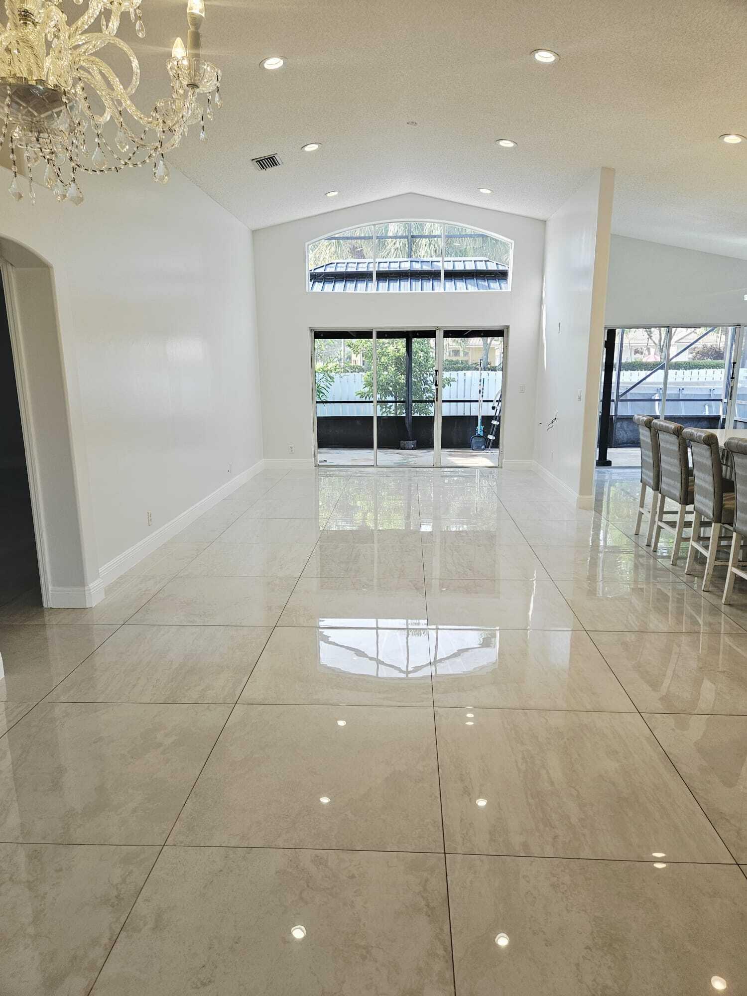 5293 Oakmont Village Circle
