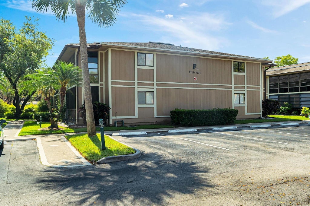 Photo of 7717 Ashmont Creek #109, Tamarac, FL 33321 (MLS # F10499145)