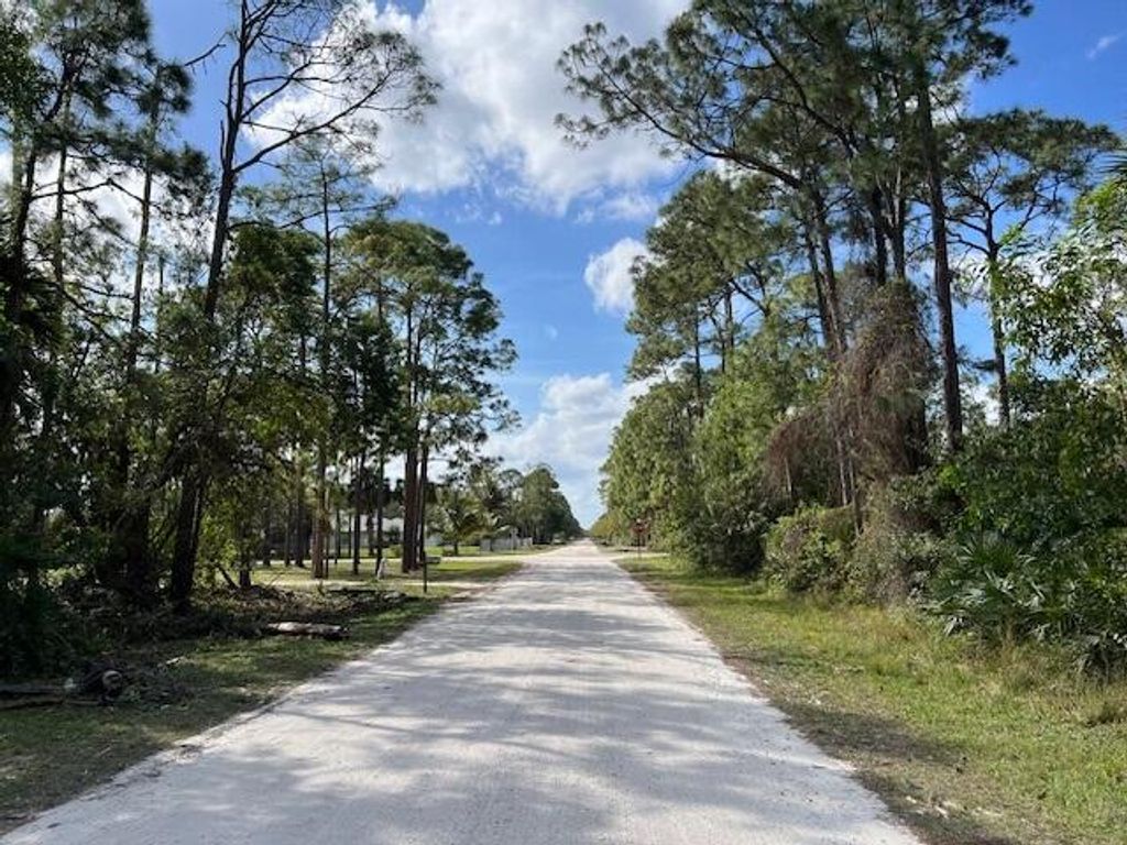 Photo of 17969 93rd Road N, Loxahatchee, FL 33470 (MLS # R11062024)