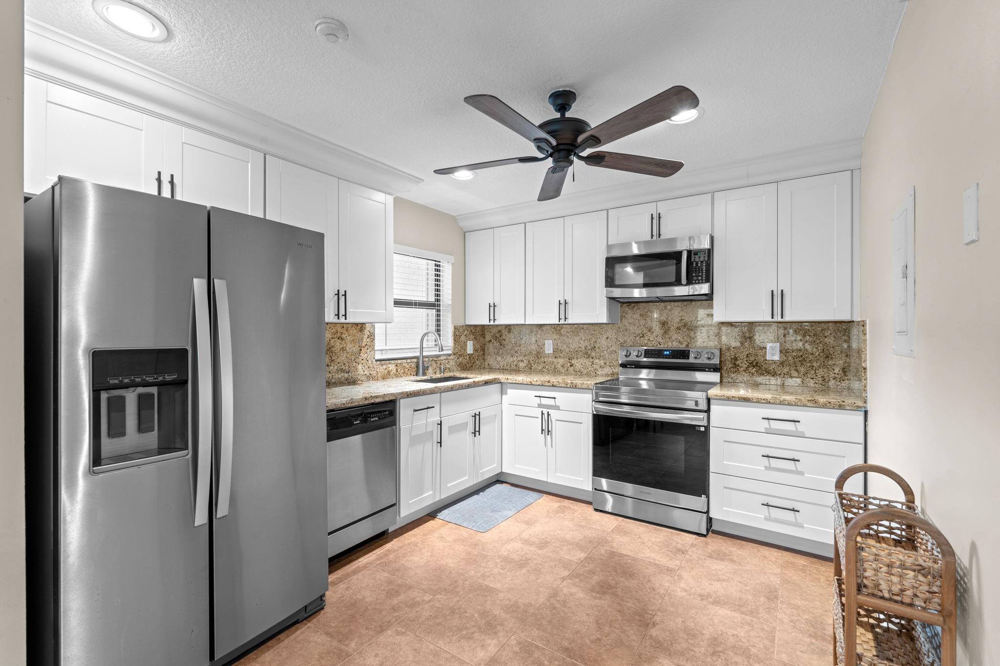 9601 Riverside Dr A6