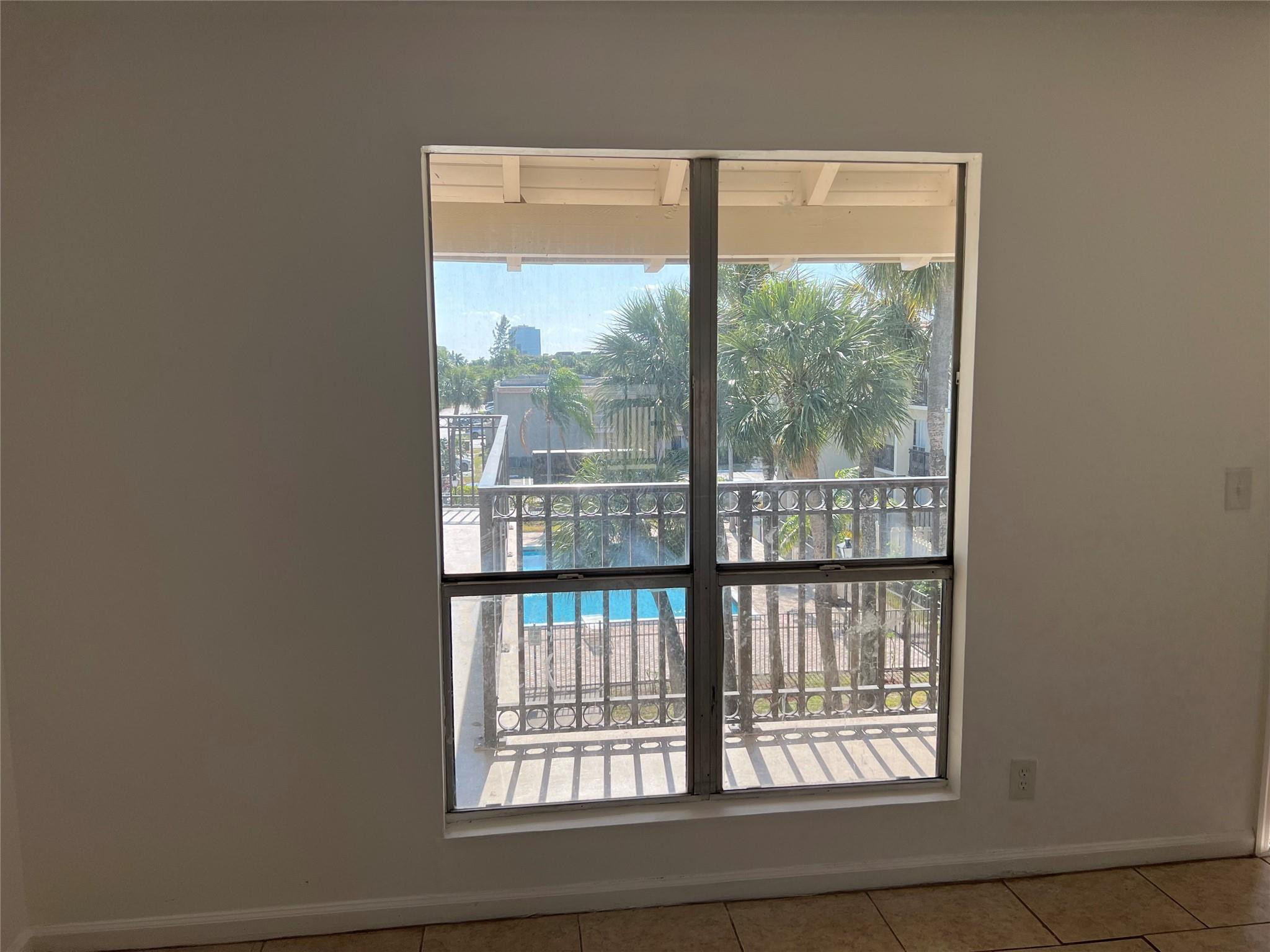CROSS CREEK CONDO - Residential Lease