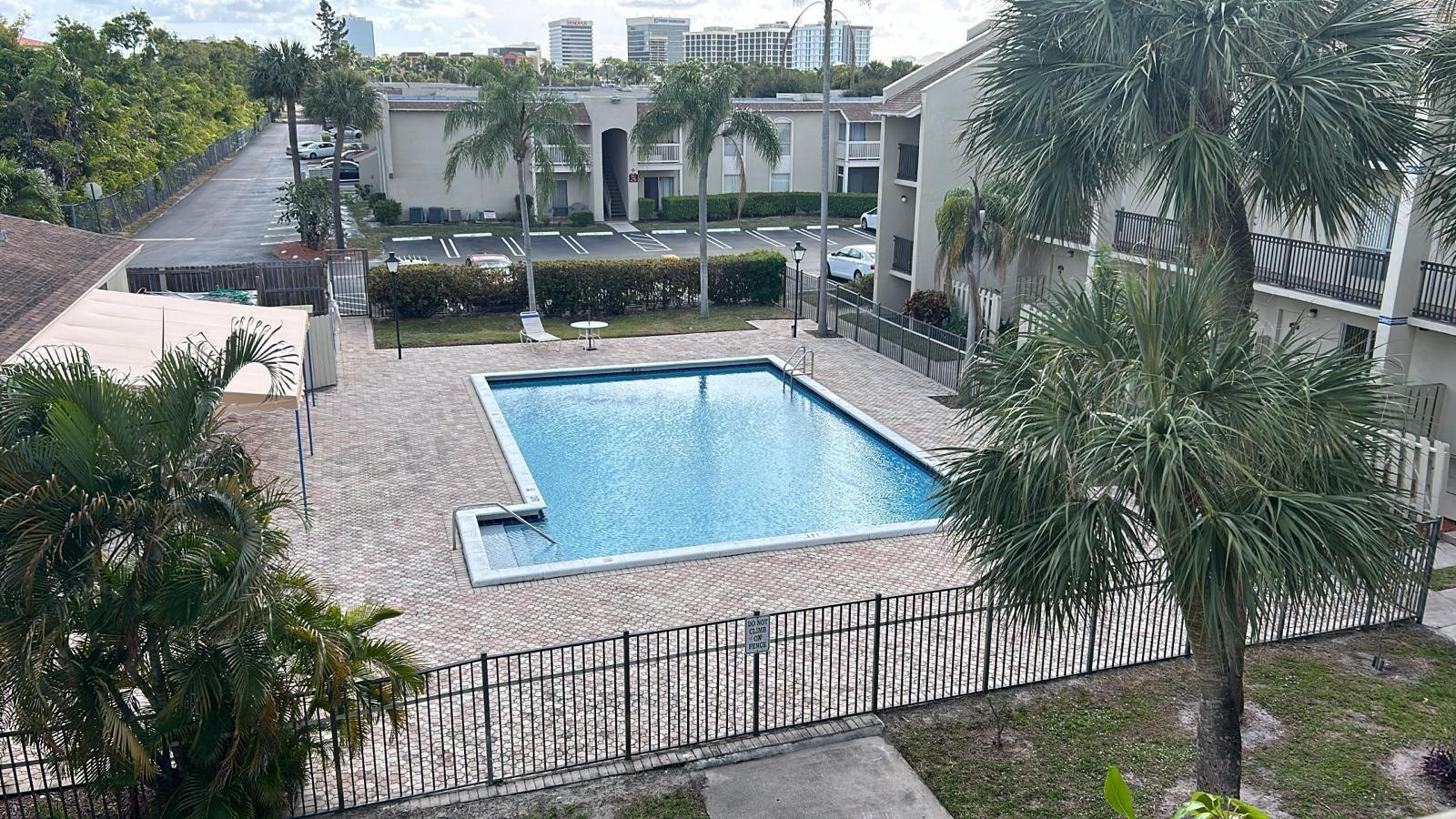 CROSS CREEK CONDO - Residential Lease