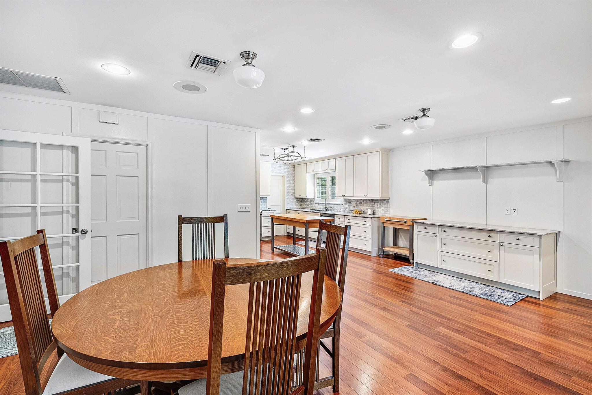 ROYAL PALM YACHT & COUNTR - Residential Lease