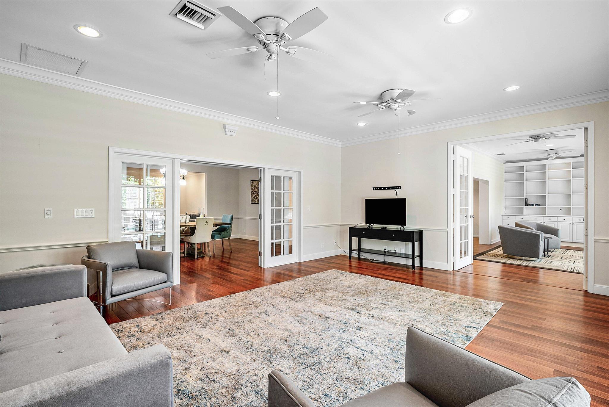 ROYAL PALM YACHT & COUNTR - Residential Lease