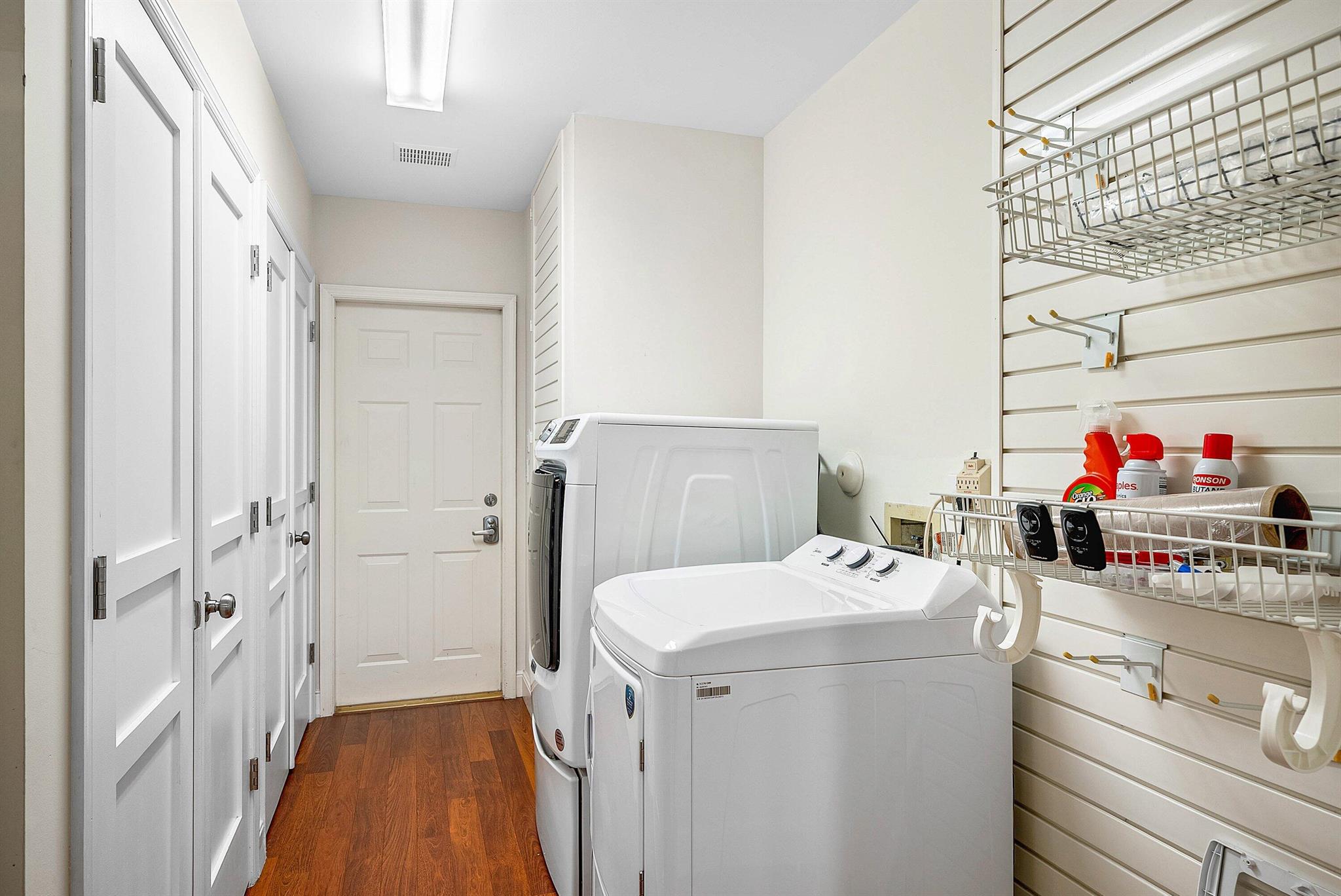 ROYAL PALM YACHT & COUNTR - Residential Lease