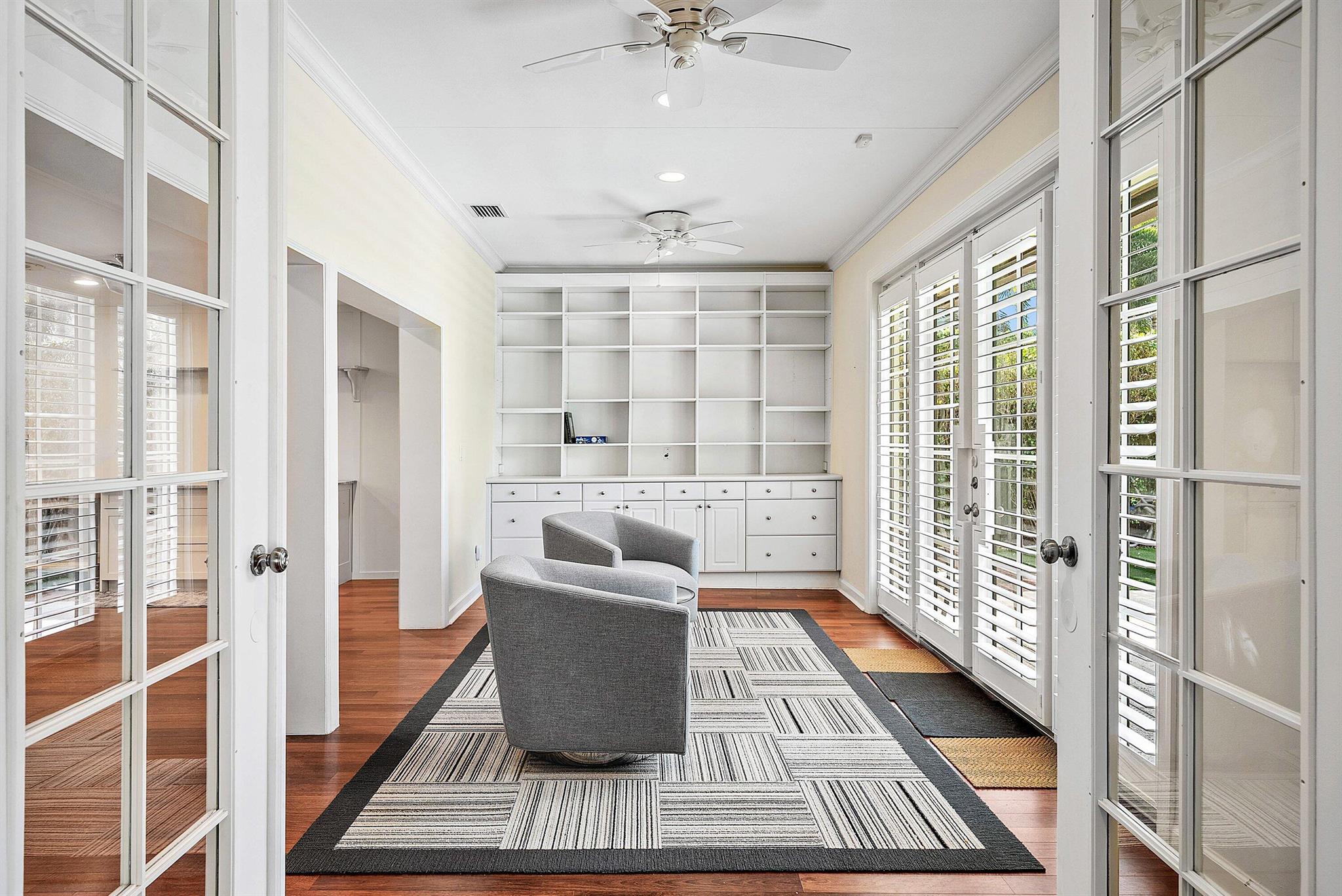 ROYAL PALM YACHT & COUNTR - Residential Lease