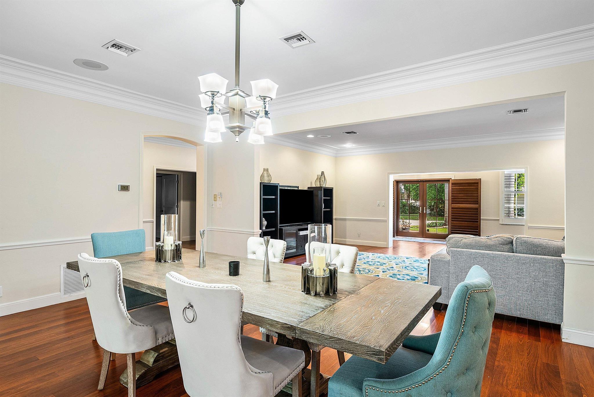 ROYAL PALM YACHT & COUNTR - Residential Lease