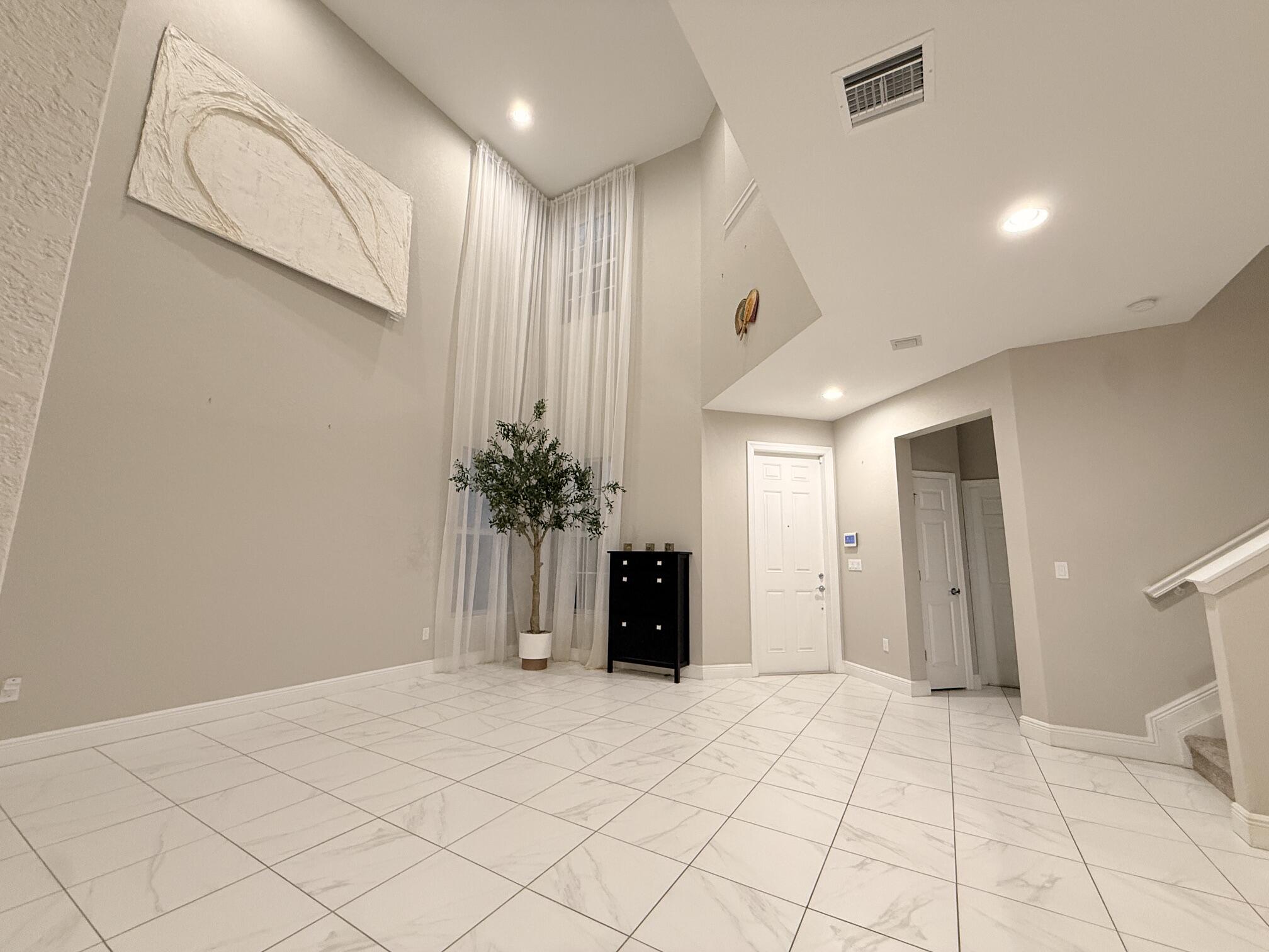 VIZCAYA FALLS PLAT 2 - Residential